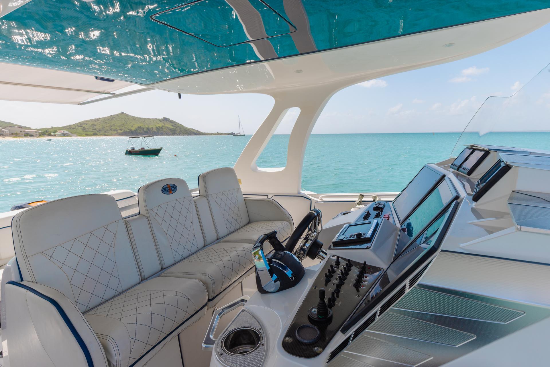 Cigarette Huntress 42 - Luxury Center Console - Day Charters St Maarten, Anguilla and St Barths