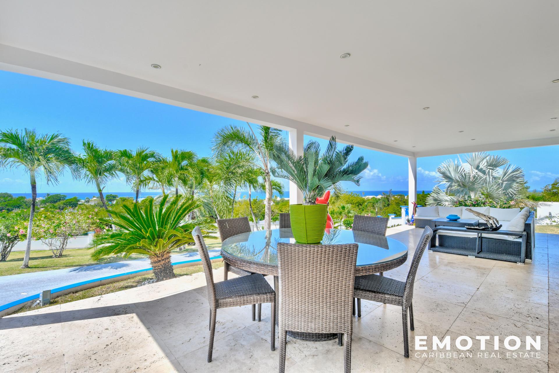 Exceptional Sea View Estate - 971 m² + 10,000 m² of Land