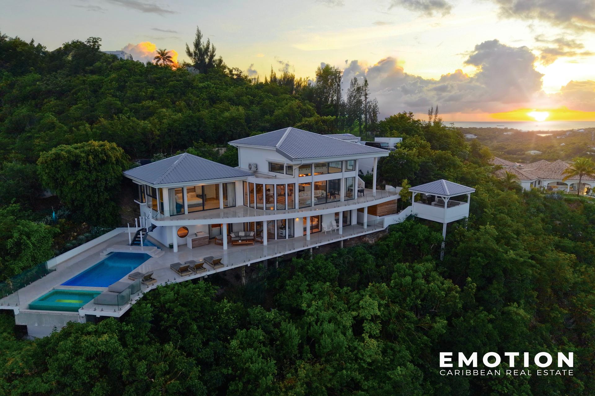 4-Bedroom Villa – 180° Sea View – Terres-Basses, Saint-Martin