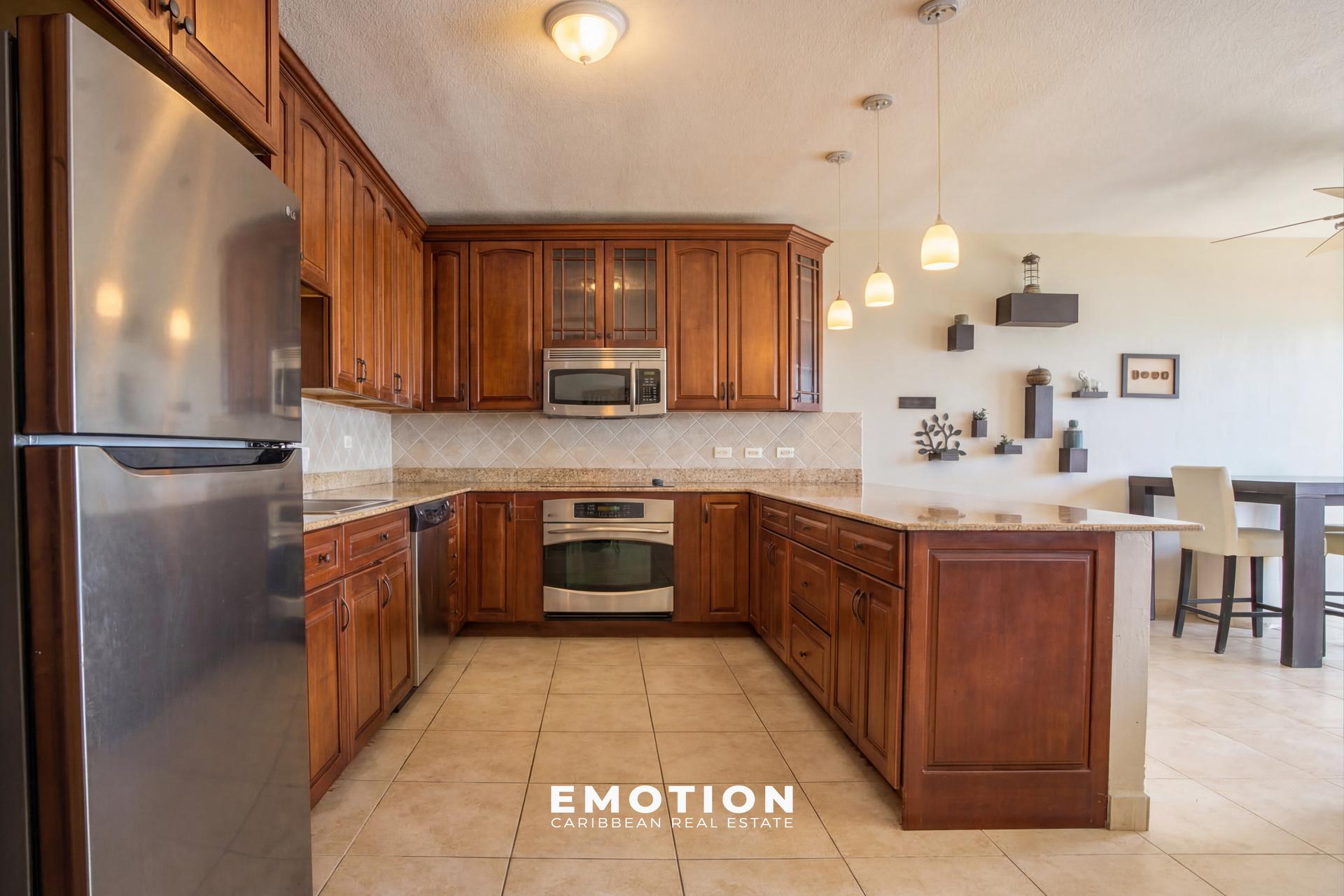 2-bedroom sea view apartment - Cupecoy