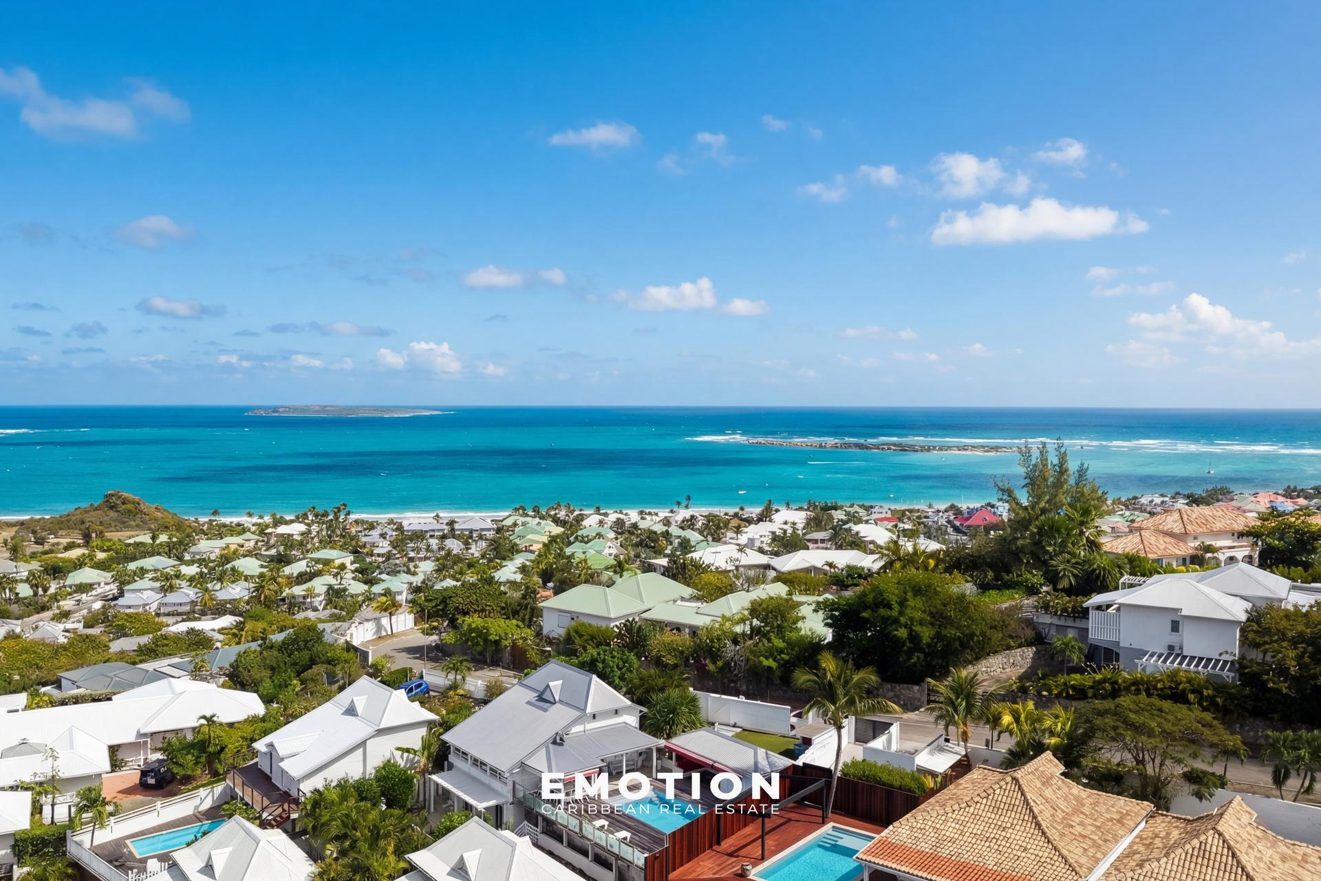 3-Bedroom House – 160 m² + 55 m² of covered terraces