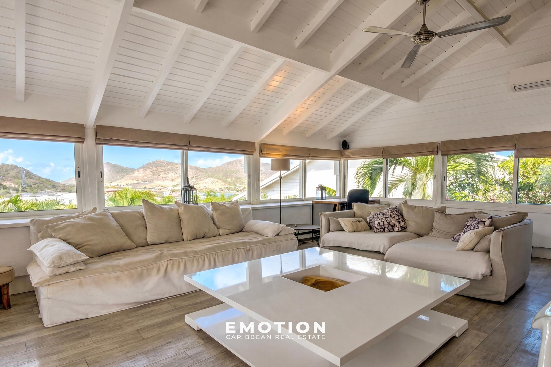 3-Bedroom House – 160 m² + 55 m² of covered terraces