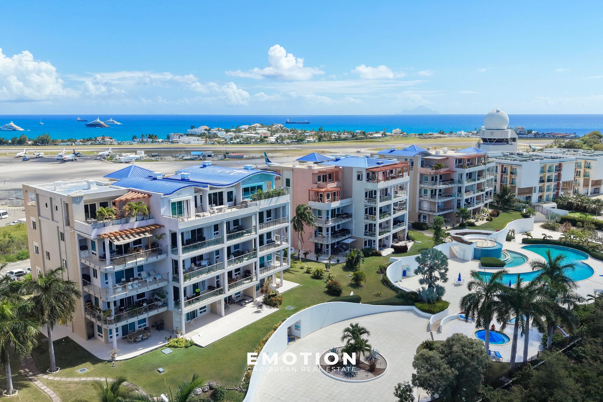 Sea view apartment 160 m² fully renovated