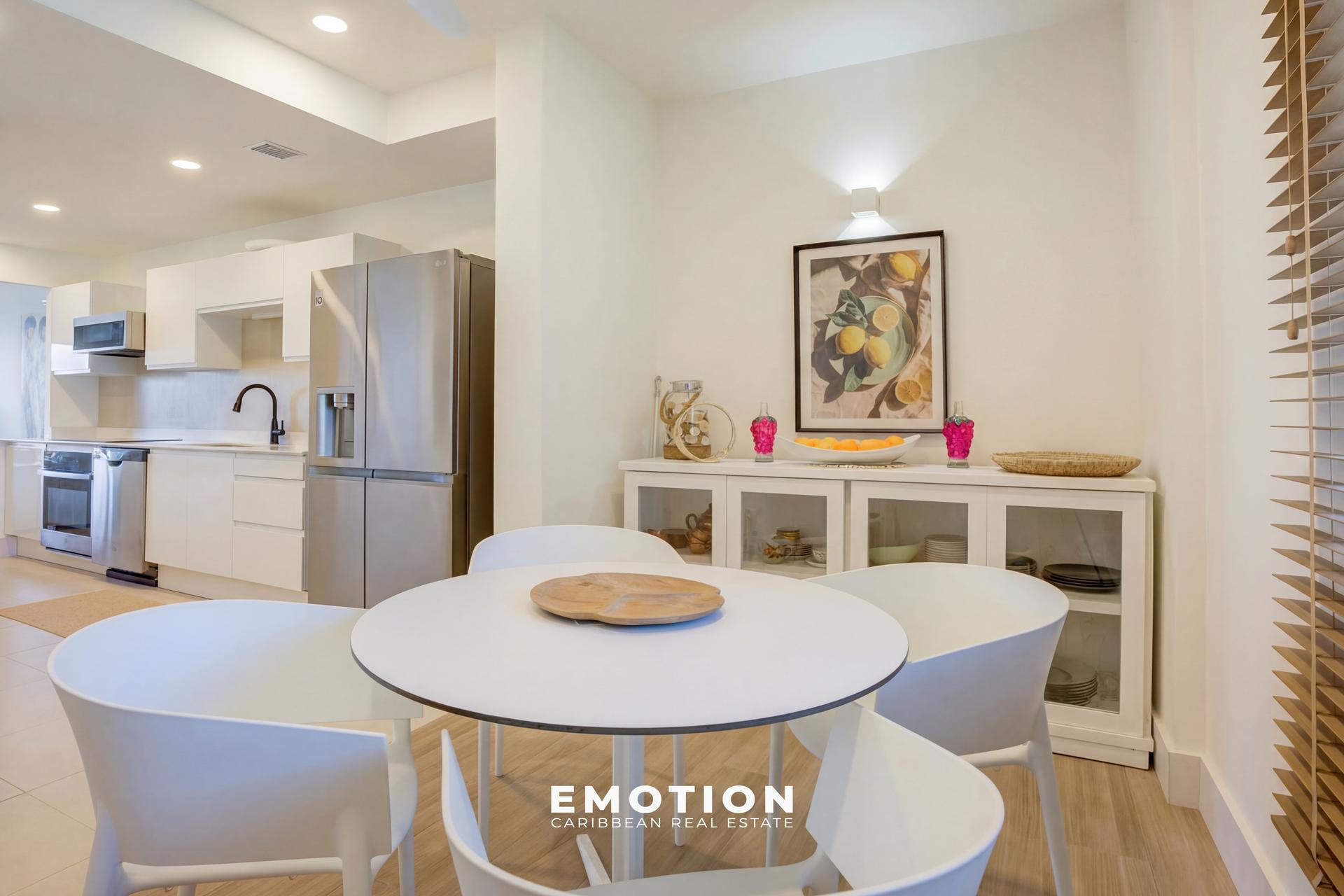 Sea view apartment 160 m² fully renovated