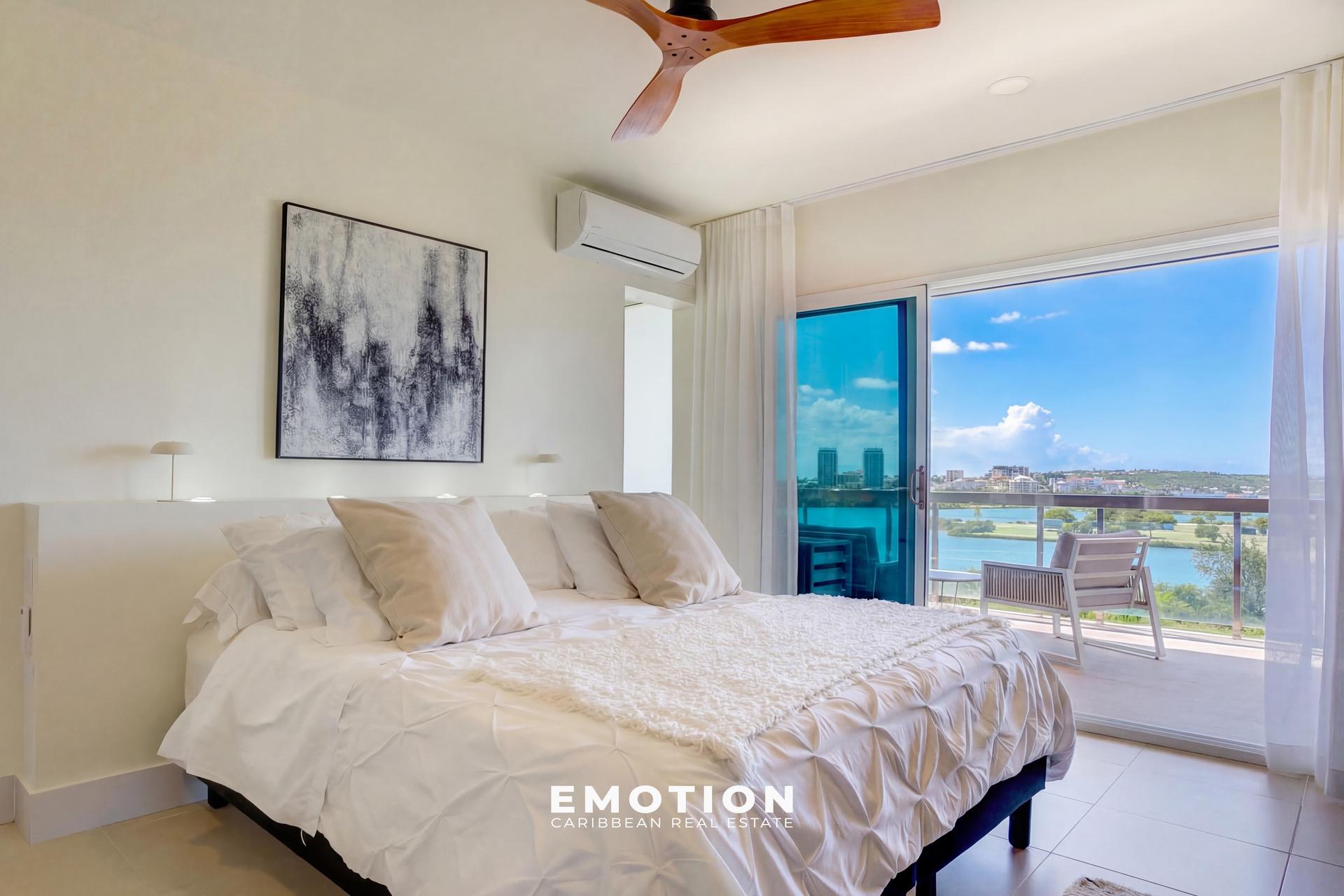 Sea view apartment 160 m² fully renovated