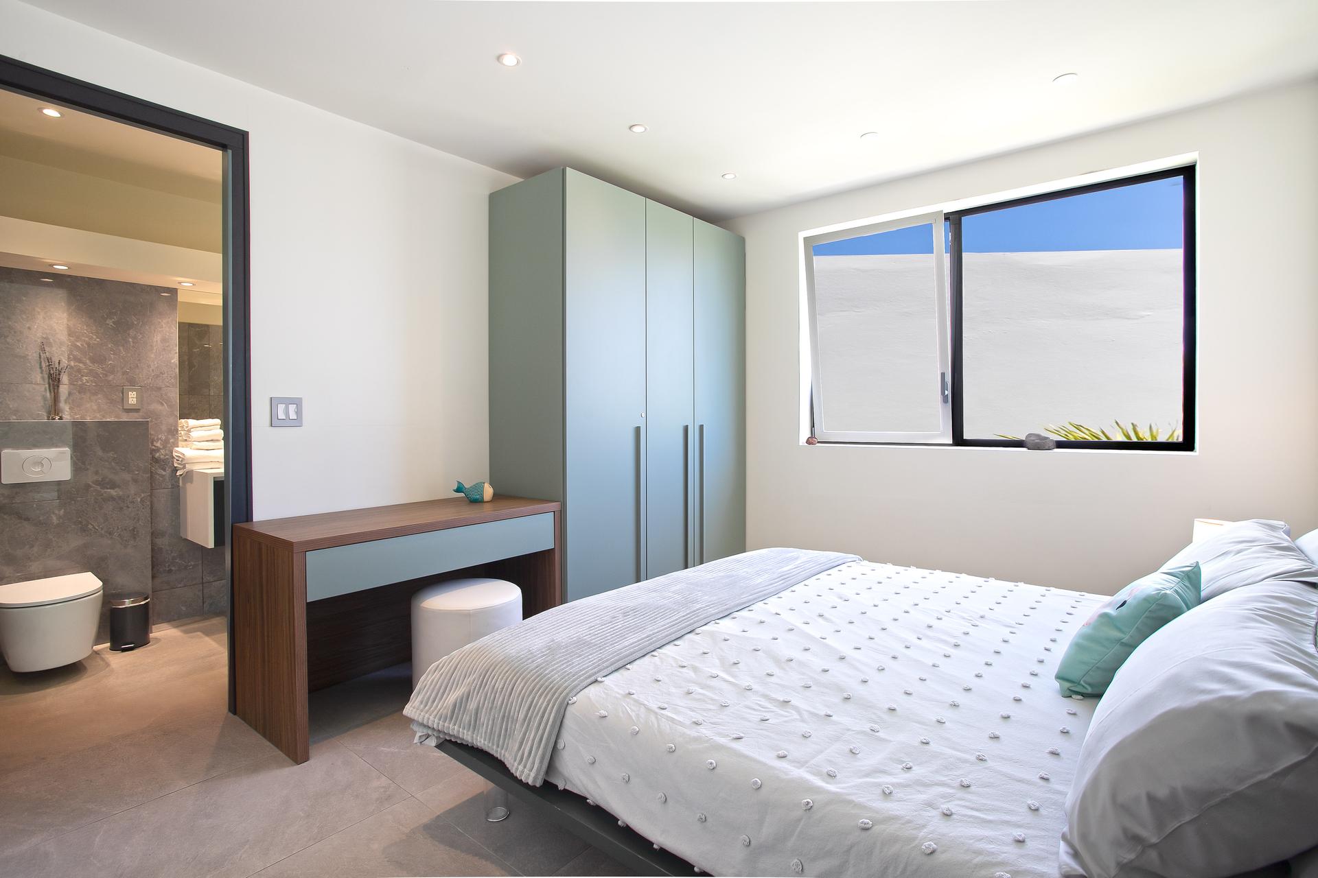 Infinite Blue – Luxury Oceanview Villa